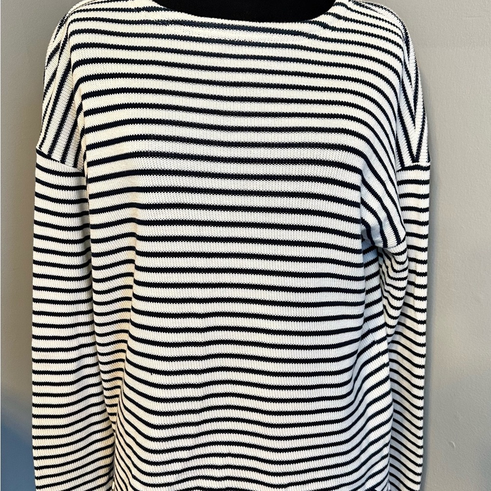 Sperry Striped Navy and White Women's Sweater